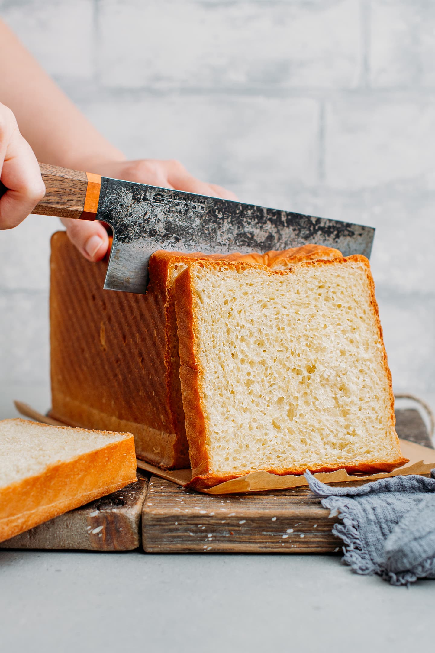 Homemade Sandwich Bread (Super Tender!)