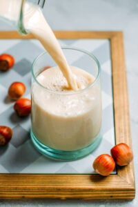 How to Make Hazelnut Milk (Raw + Roasted)