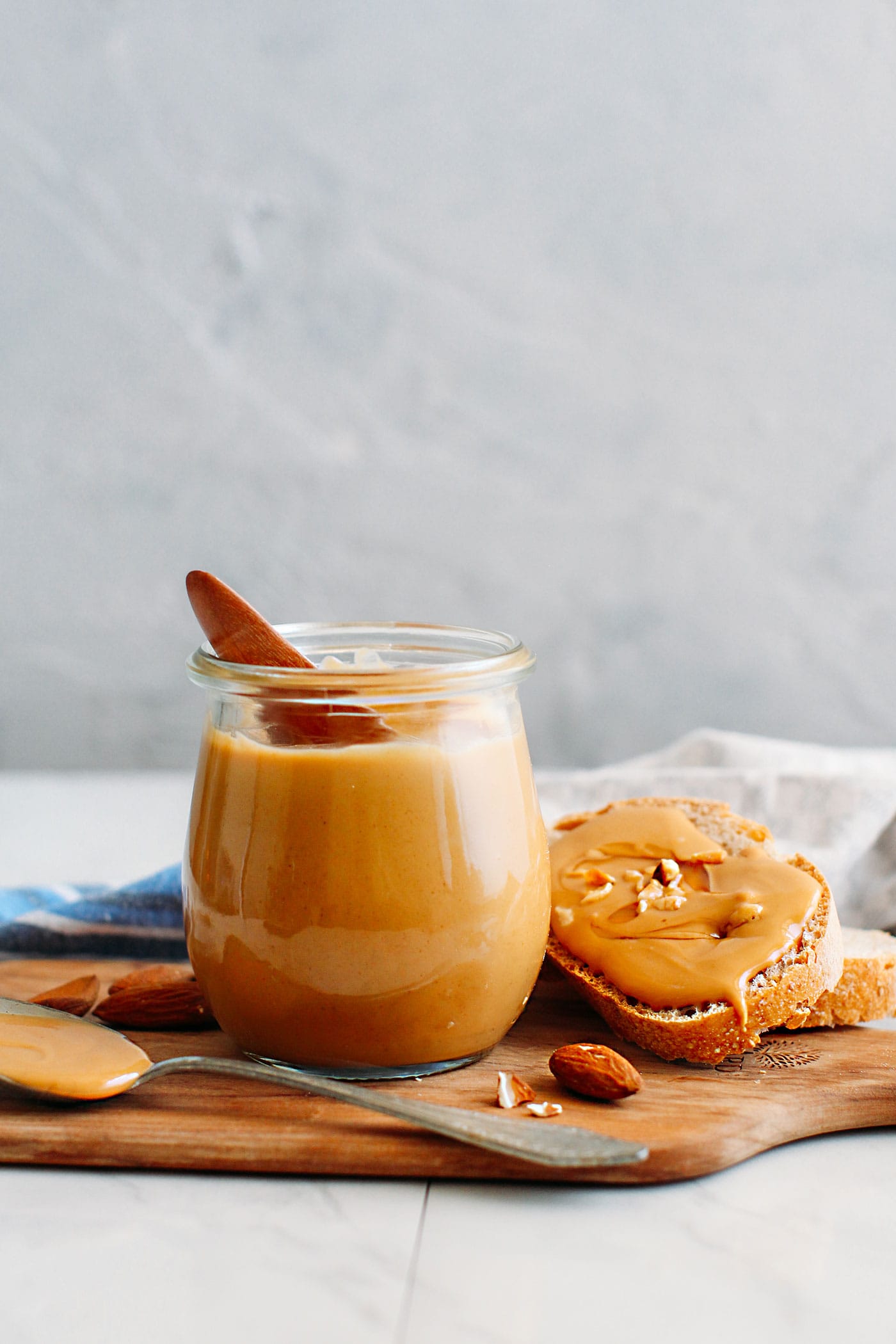 How to Make the Best Almond Butter
