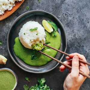 Instant Pot Sticky Rice with Green Curry Sauce