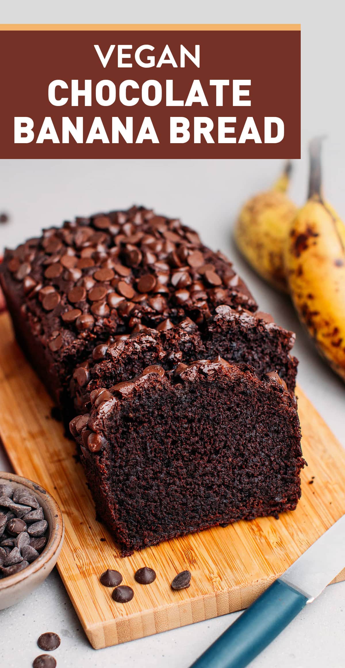 Introducing the fudgiest vegan chocolate banana bread! This 10-ingredient bread is rich, soft, and perfectly moist. It's a real treat that your whole family will love! Enjoy for breakfast, as an afternoon pick-me-up, or as a decadent dessert! #bananabread #vegan